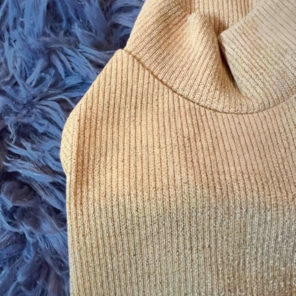 Shimmer Turtleneck in Gold by Wooflink -Size 3 - Picture 5 of 8